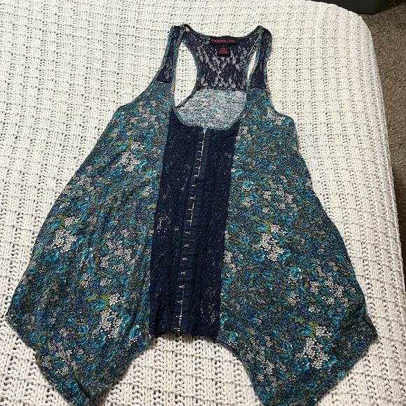 Tank top - Picture 2 of 8